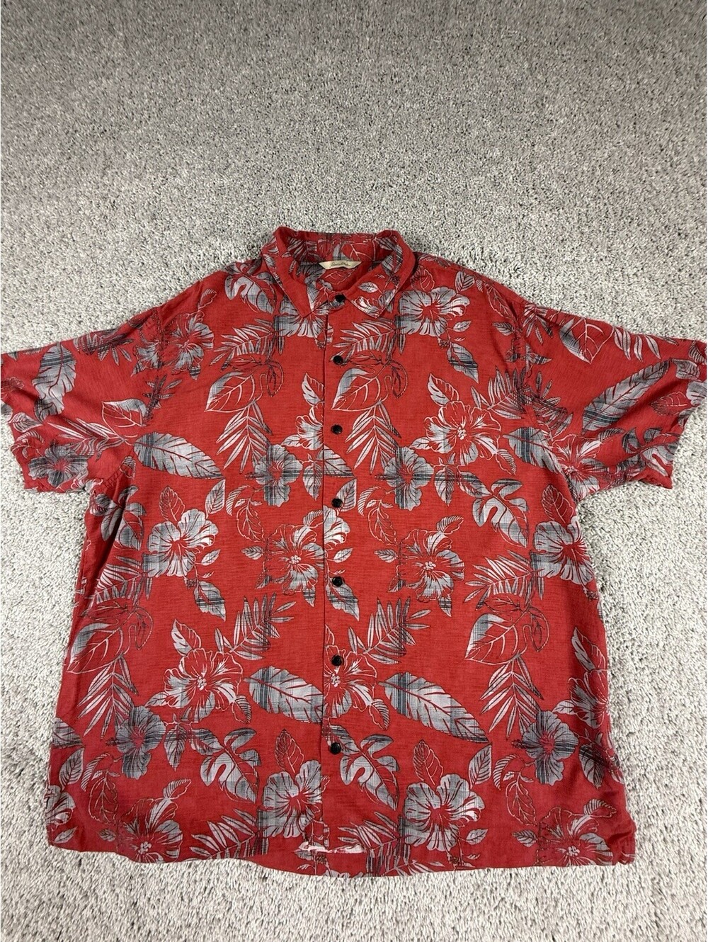 Paradise Collection Men’s 100% Silk Shirt Size XXL Red and Gray Floral